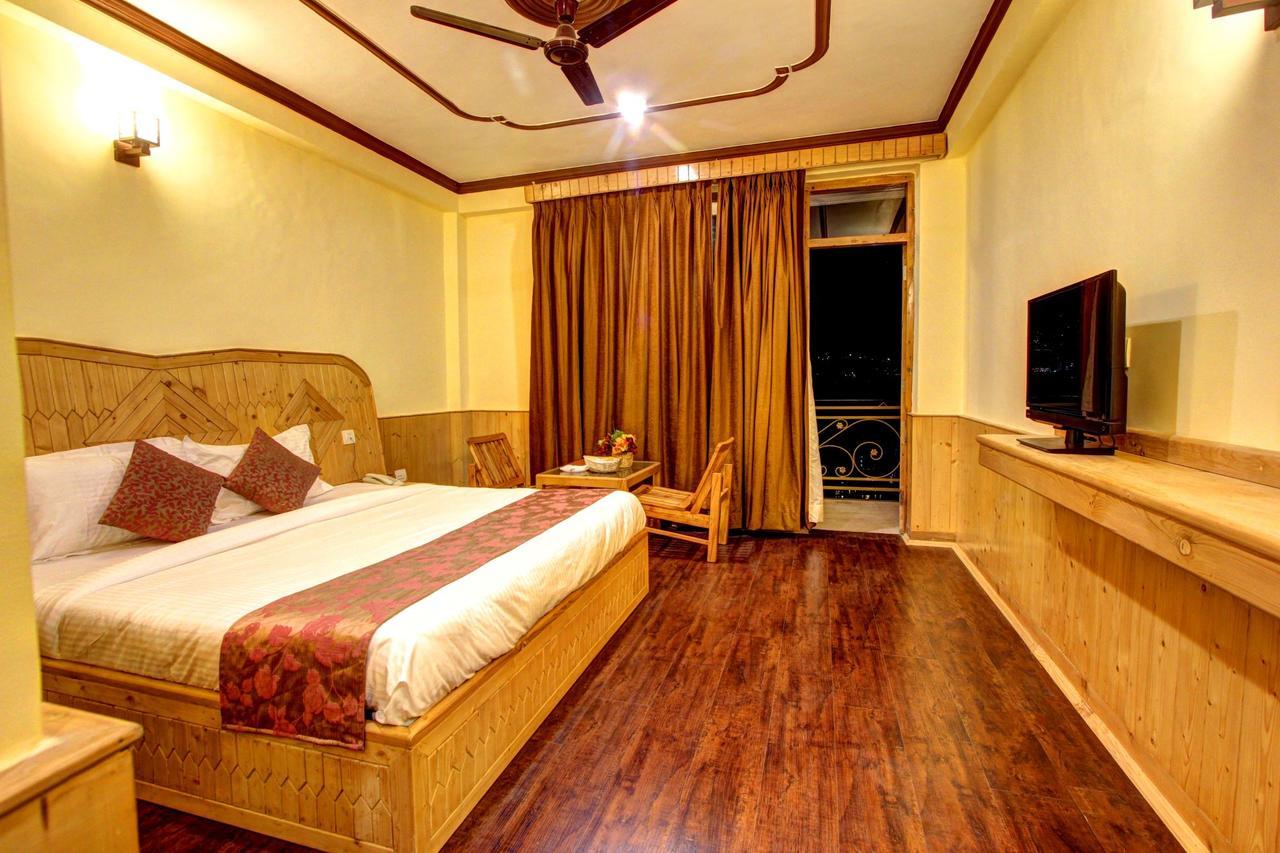 Holiday Bnb Manali Manāli Exterior foto