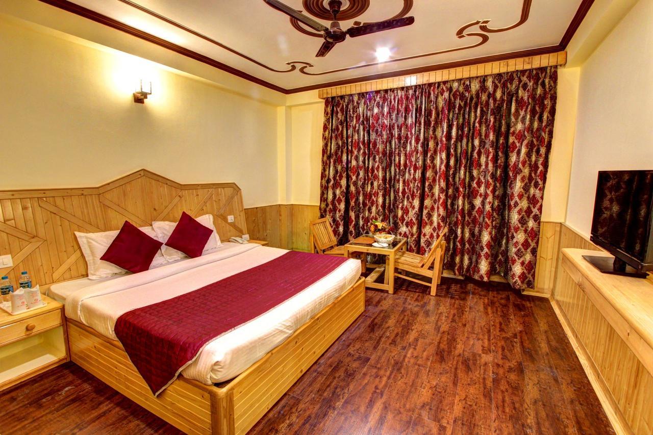 Holiday Bnb Manali Manāli Exterior foto
