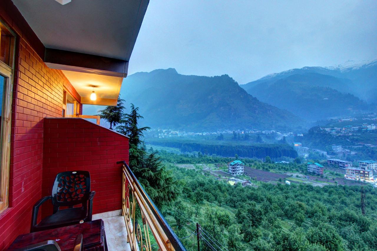 Holiday Bnb Manali Manāli Exterior foto