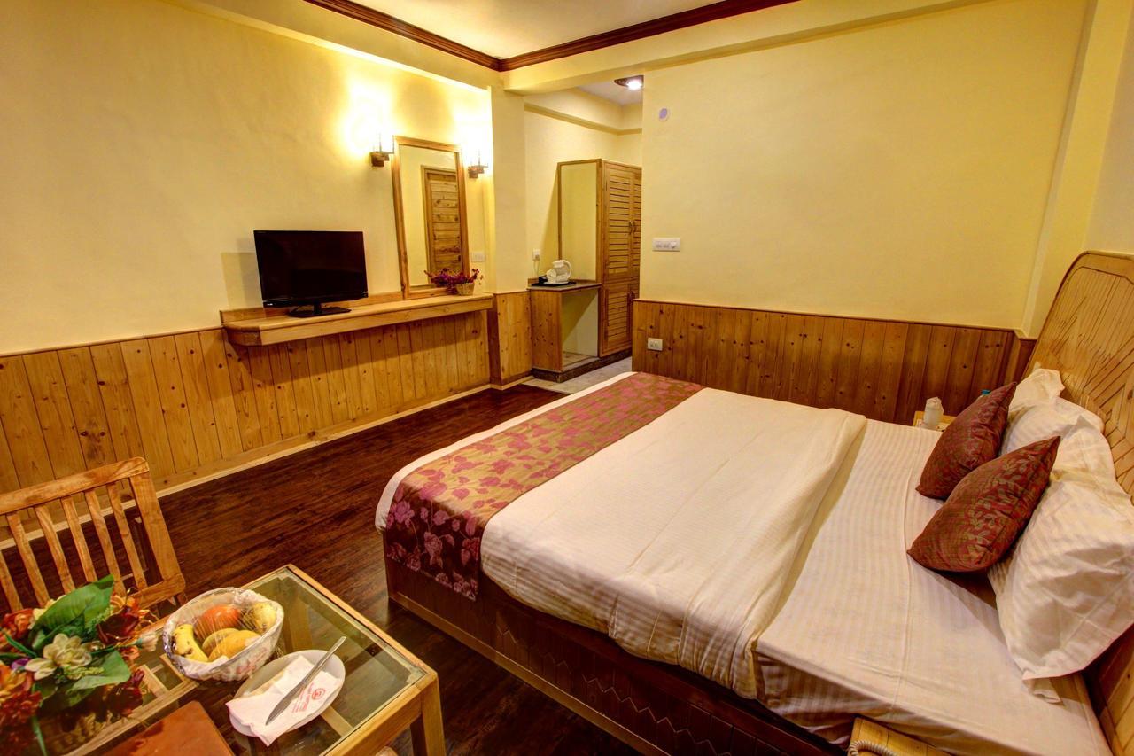 Holiday Bnb Manali Manāli Exterior foto