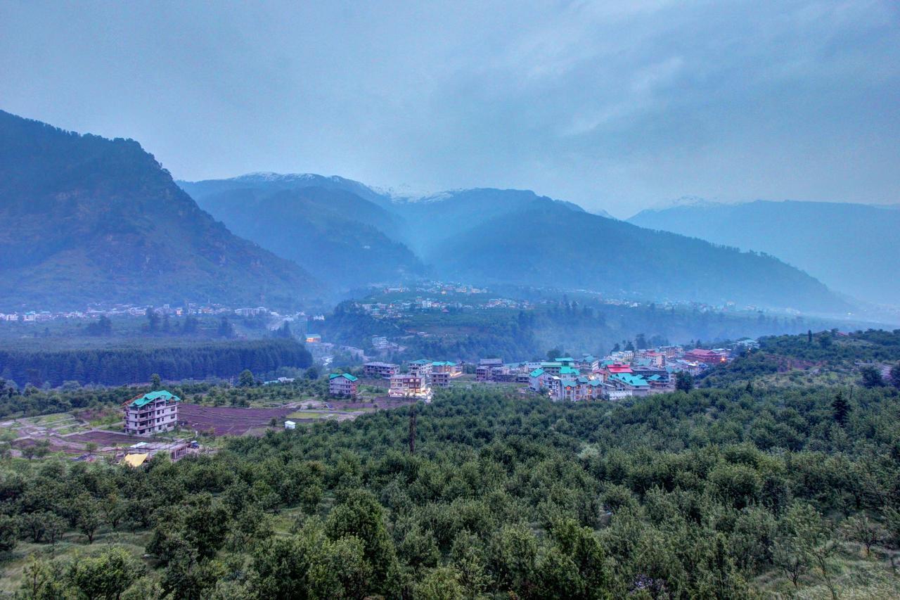 Holiday Bnb Manali Manāli Exterior foto