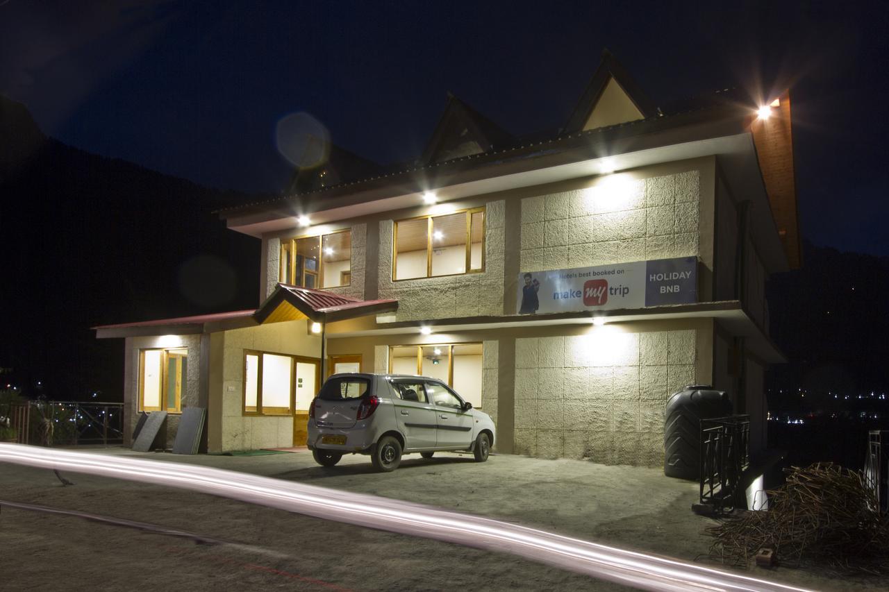 Holiday Bnb Manali Manāli Exterior foto